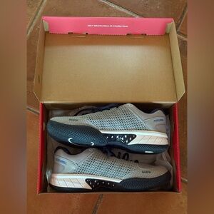 MEN'S I EXPRESLIGHTPICKLEBAL™ K-Swiss Shoes Size 8.5 Grey Lightweight  $105